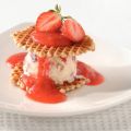 Wafels met strawberry cheesecake-ijs