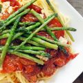 Vega: Verse spaghetti met tomatensaus, feta en[...]