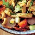 Salade met kip en cashewnoten