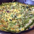 Frittata con verdure primavera - omelet met[...]