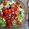Salade met aardbeien, feta, avocado,[...]