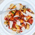 Gnocchi met courgette in tomatensaus