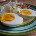 Witlof, walnoten en hardgekookte eieren