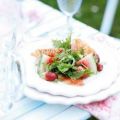 Salade van watermeloen, druiven en parmaham