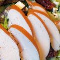 Salade: ijsbergsla met couscous, gerookte kip,[...]