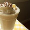 Milkshake van banaan en chocola
