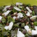 Postelein salade met gekarameliseerde hazelnoten