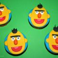 How To | Sesamstraat - Bert Cupcakes