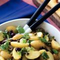 Aardappelsalade met rucola en olijven