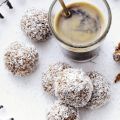 Chocoballetjes met havermout en kokos