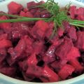 Haring-bietensalade met appel