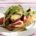 Crostini met gegrilde prei en pancetta