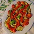 Italiaans geroosterde aubergines en courgettes