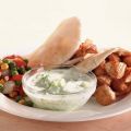 Kruidige kipbroodjes met tzatziki