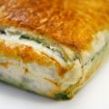 Vega: Hartige taart met spinazie, feta,[...]