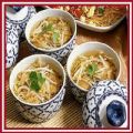 Thaise miesoep met rood vlees