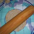 Handmatig uitrollen van matzes/ crackers/[...]