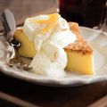 Witte-chocoladetaart met sinaasappelroom