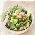 Aardappelsalade met lamsham en lentegroenten