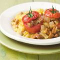 Couscous met kikkererwten en gevulde tomaten