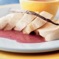 Gepocheerde maÃ¯skip met vanillesaus