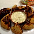 Arajes, gegrilde pitabroodjes met gekruid[...]