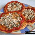 Turks broodje met kaas en paprika