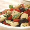 Insalata caprese met olijven