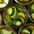 Ingelegde, gewekte komkommers (biologisch)