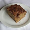 Havermoutcake met een pecannoten kruimellaag