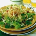 Salade van druiven en warme kool