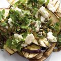 Aubergine met kaas en pompoenpitten