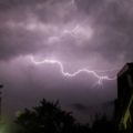 Blikseminslag, stroomstoring en Regeerakkoord