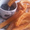 Spaanse Churros met Chocolade saus