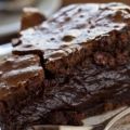 Amerikaanse chocoladetaart