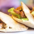 Pita Shoarma met knoflooksaus