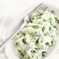Komkommer met mascarpone, knoflook en munt