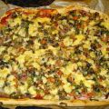 Zelfgemaakte pizza van spelt