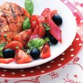 Lauwwarme tomatensalade met gegrilde kabeljauw