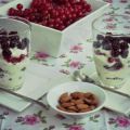 Trifle van met bramen en rode bessen