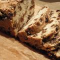 Rozijnenbrood van Oliebollenmix