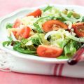 Italiaanse pasta-tomatensalade