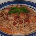 Pasta met garnalen en roze saus