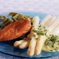 Asperges met witte wijnsaus