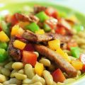 Groene kidneybonen met balsamico-vleesreepjes