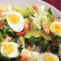 Salade met ei en rivierkreeftjes