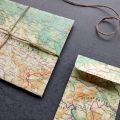 DIY recyclen: enveloppen van een oude atlas