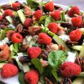 Salade met frambozen en gorgonzola