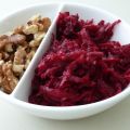 Bietensalade met walnoten en cranberrie[...]