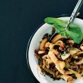 Gigli met courgette en munt